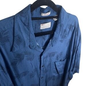 Natural Issue Men's Blue‎ Tropical Leaf Print Short Sleeve Button Up ResortShirt
